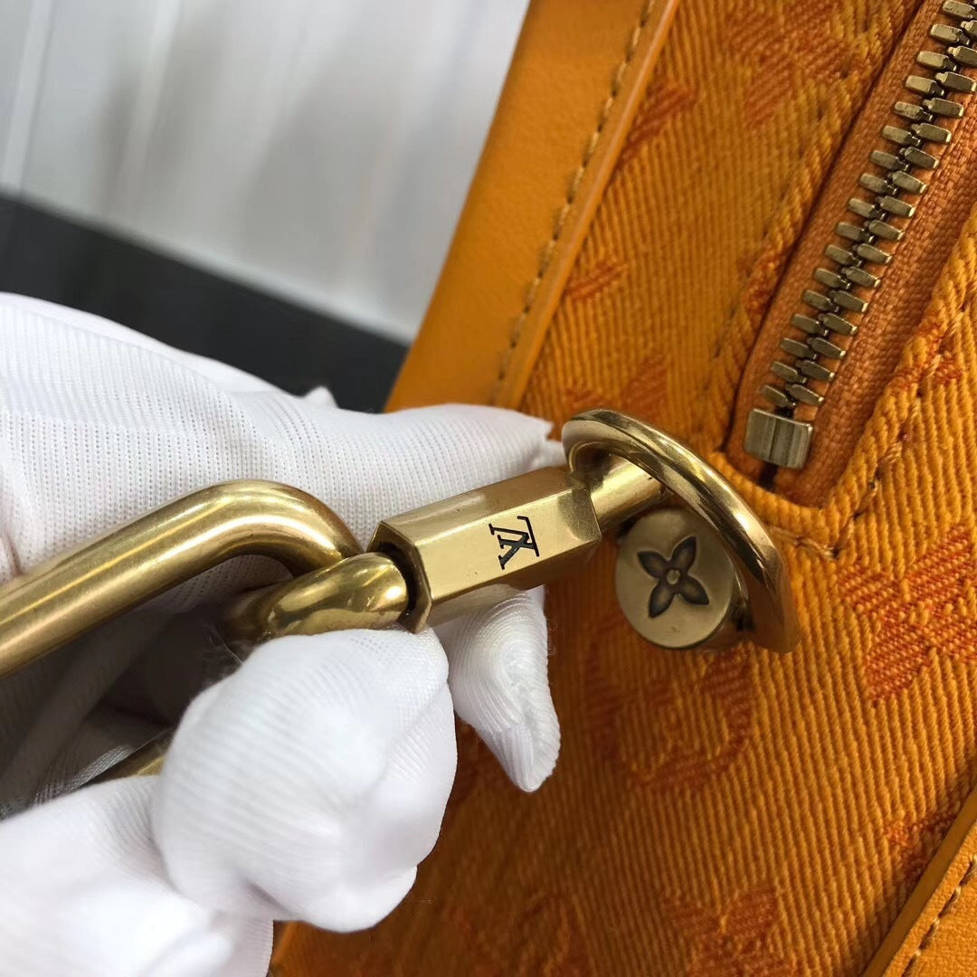 Dragons Bags - High-Quality Designer Products for You - AFFORDABLE LUXURY BAGS - 3903