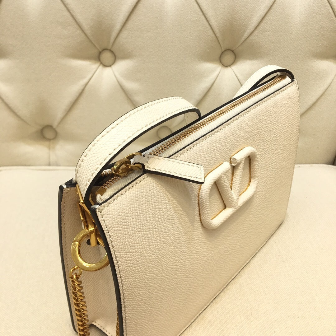 Dragons Bags - High-Quality Designer Products for You - AFFORDABLE LUXURY BAGS - 5603