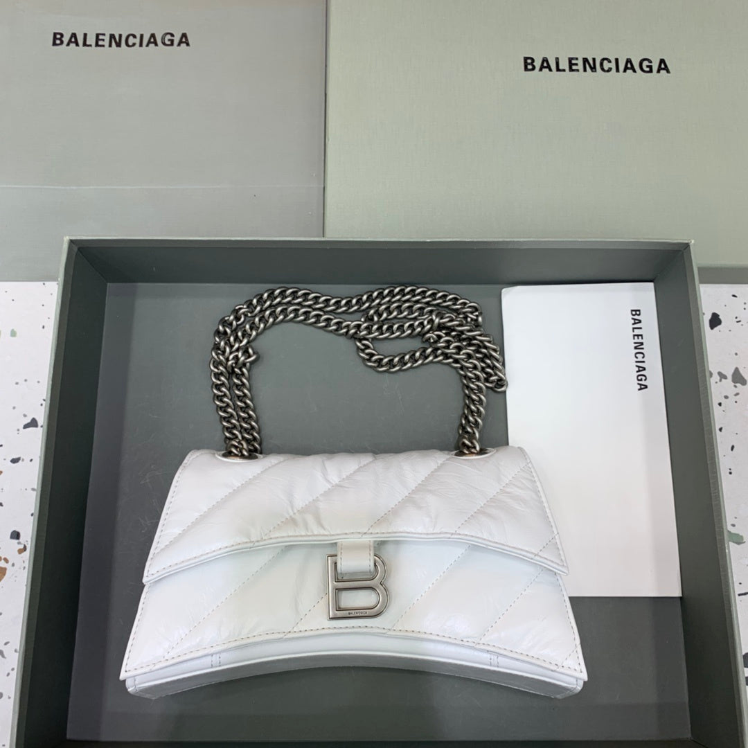 new-luxury-designer-bags-nm24332