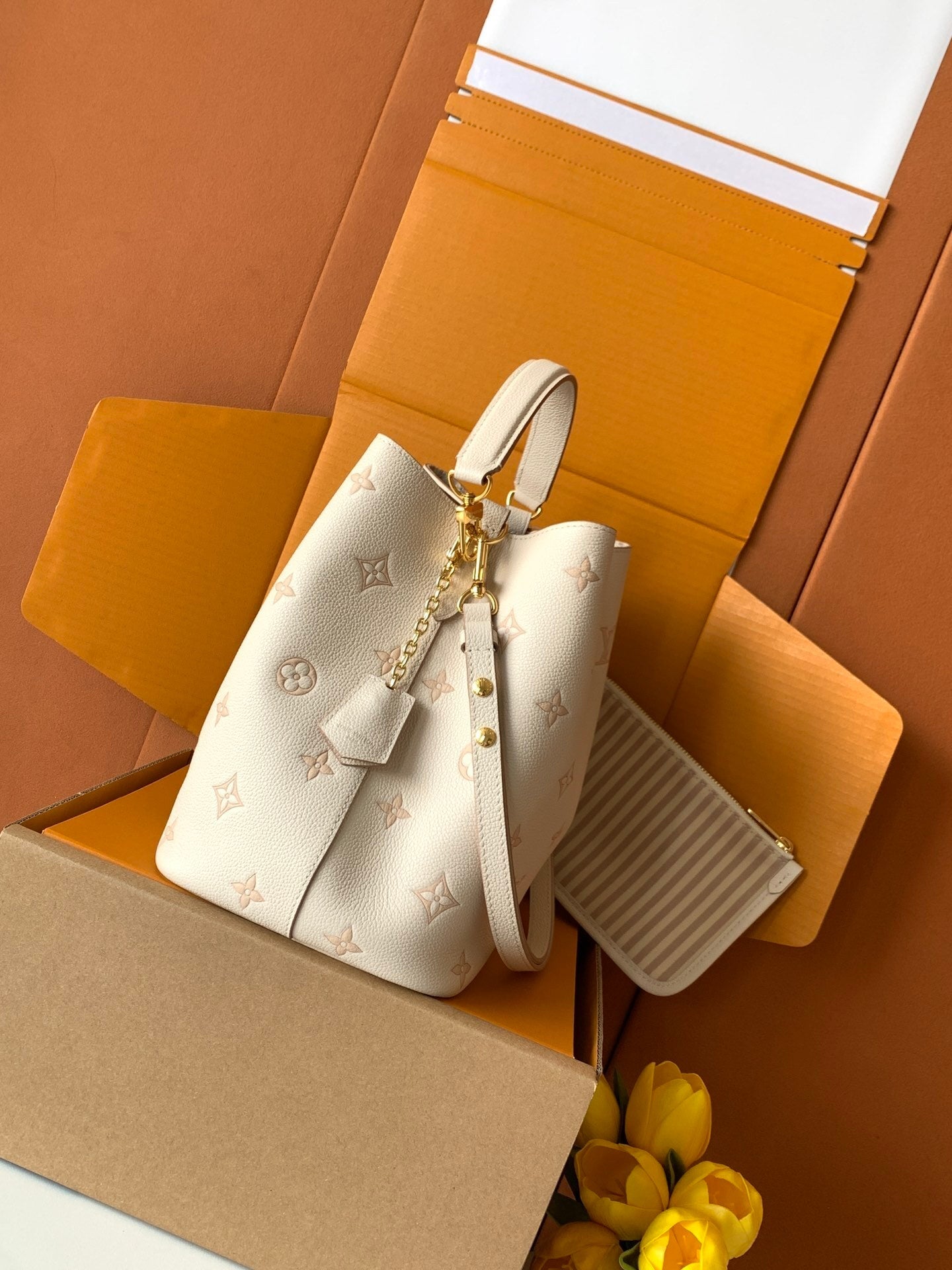 Dragons Bags - Premium Luxury Goods and Accessories - AFFORDABLE LUXURY BAGS - 3422