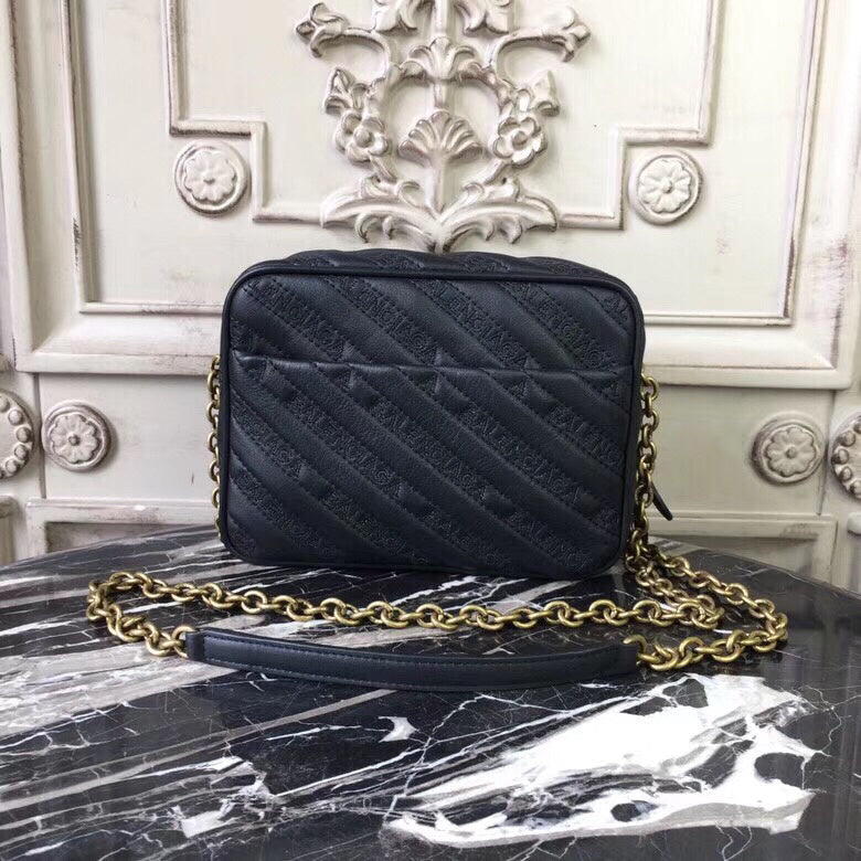 new-luxury-designer-bags-nm24752