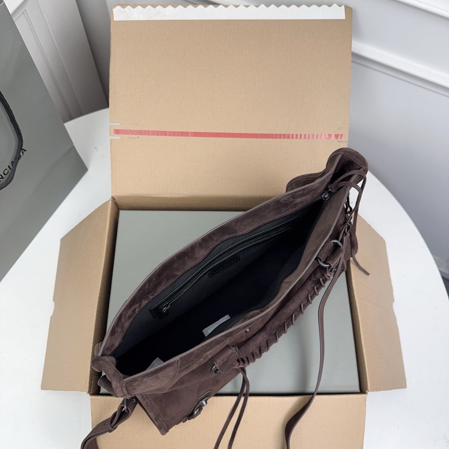 new-designer-premium-bags-nm24024