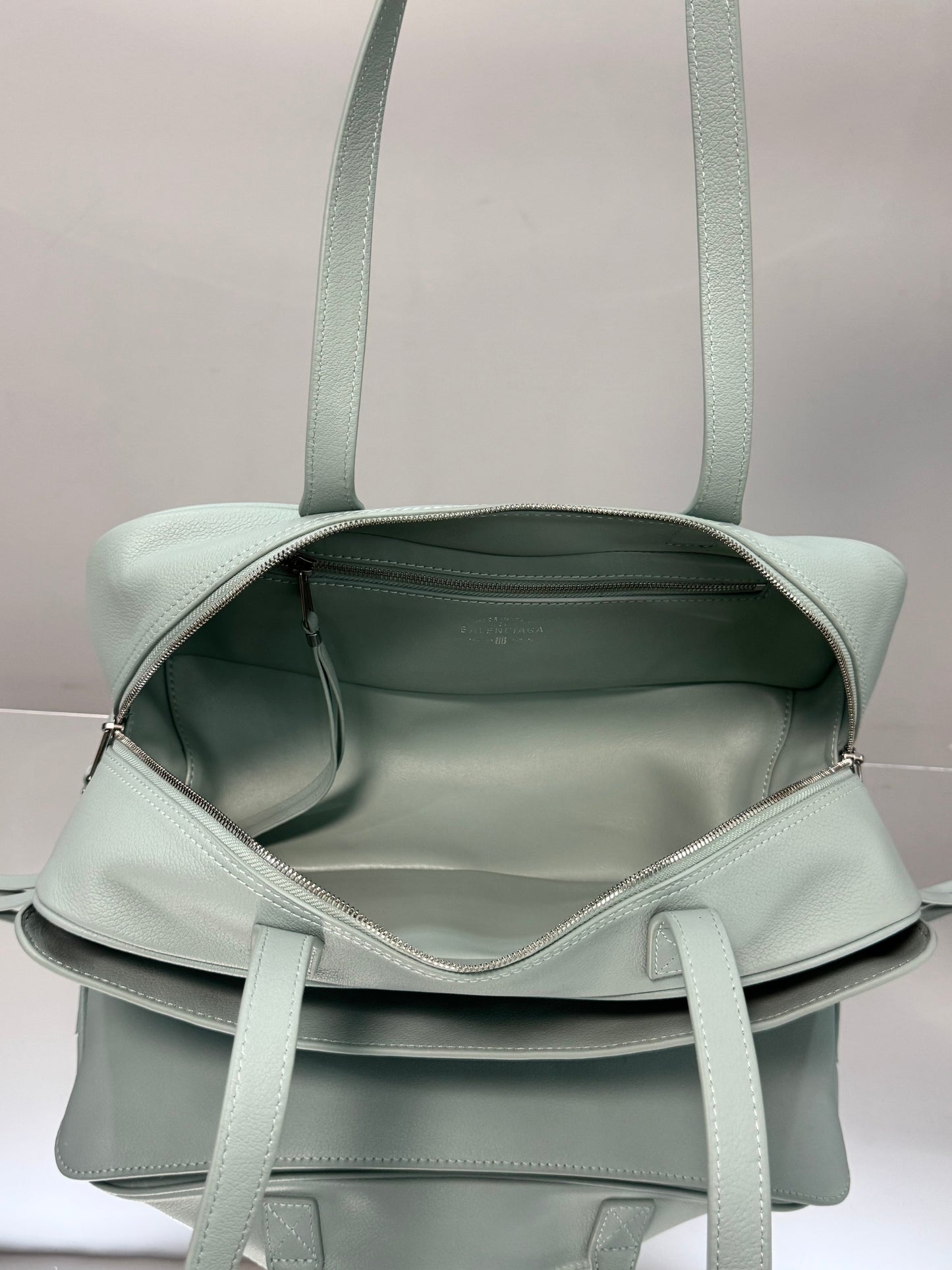 new-designer-premium-bags-nm24943