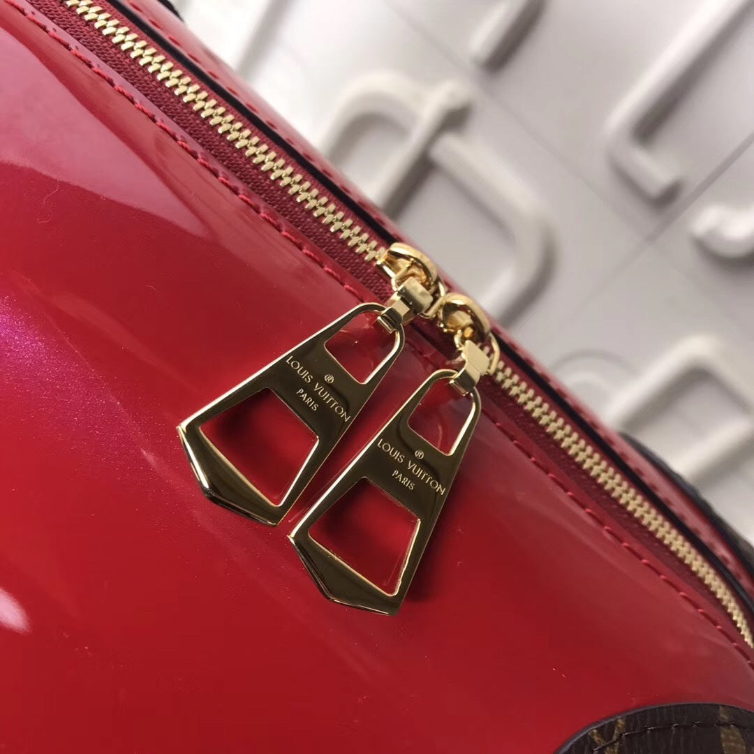 Dragons Bags - High-Quality Designer Products for You - AFFORDABLE LUXURY BAGS - 3535
