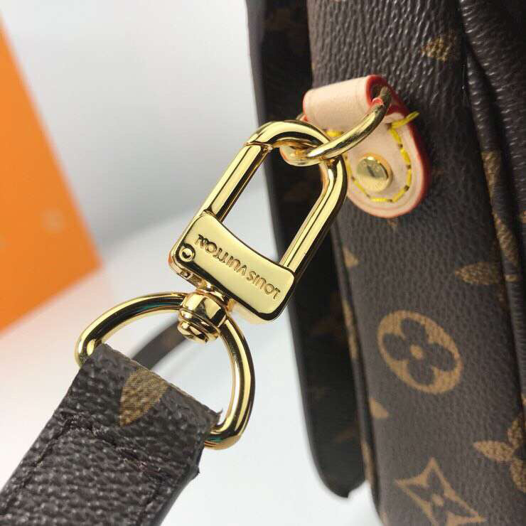 Dragons Bags - Best High-End Brands in One Place - AFFORDABLE LUXURY BAGS - 3781