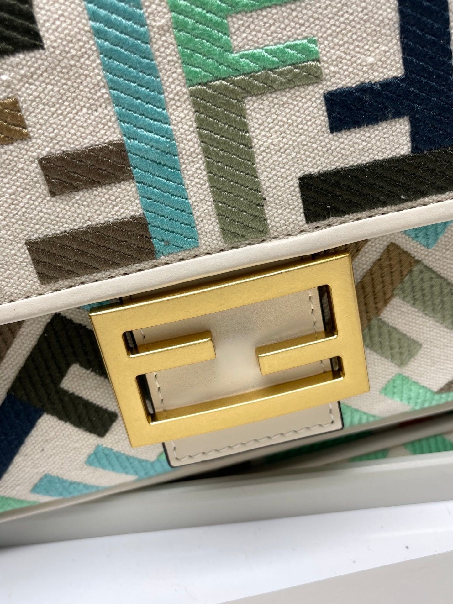 Dragons Bags - Premium Luxury Goods and Accessories - AFFORDABLE LUXURY BAGS - 19185