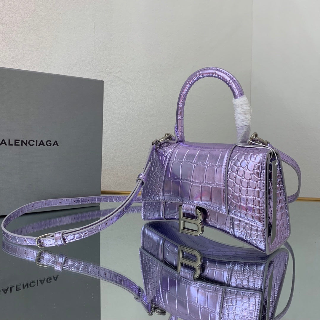 new-luxury-designer-bags-nm24069