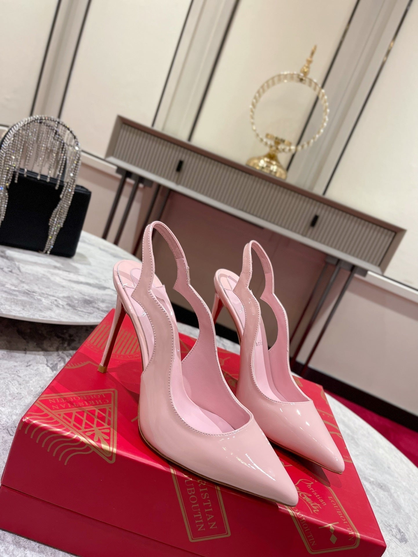 Dragons Bags - Premium Luxury Goods and Accessories - AFFORDABLE LUXURY HEELS - 8178