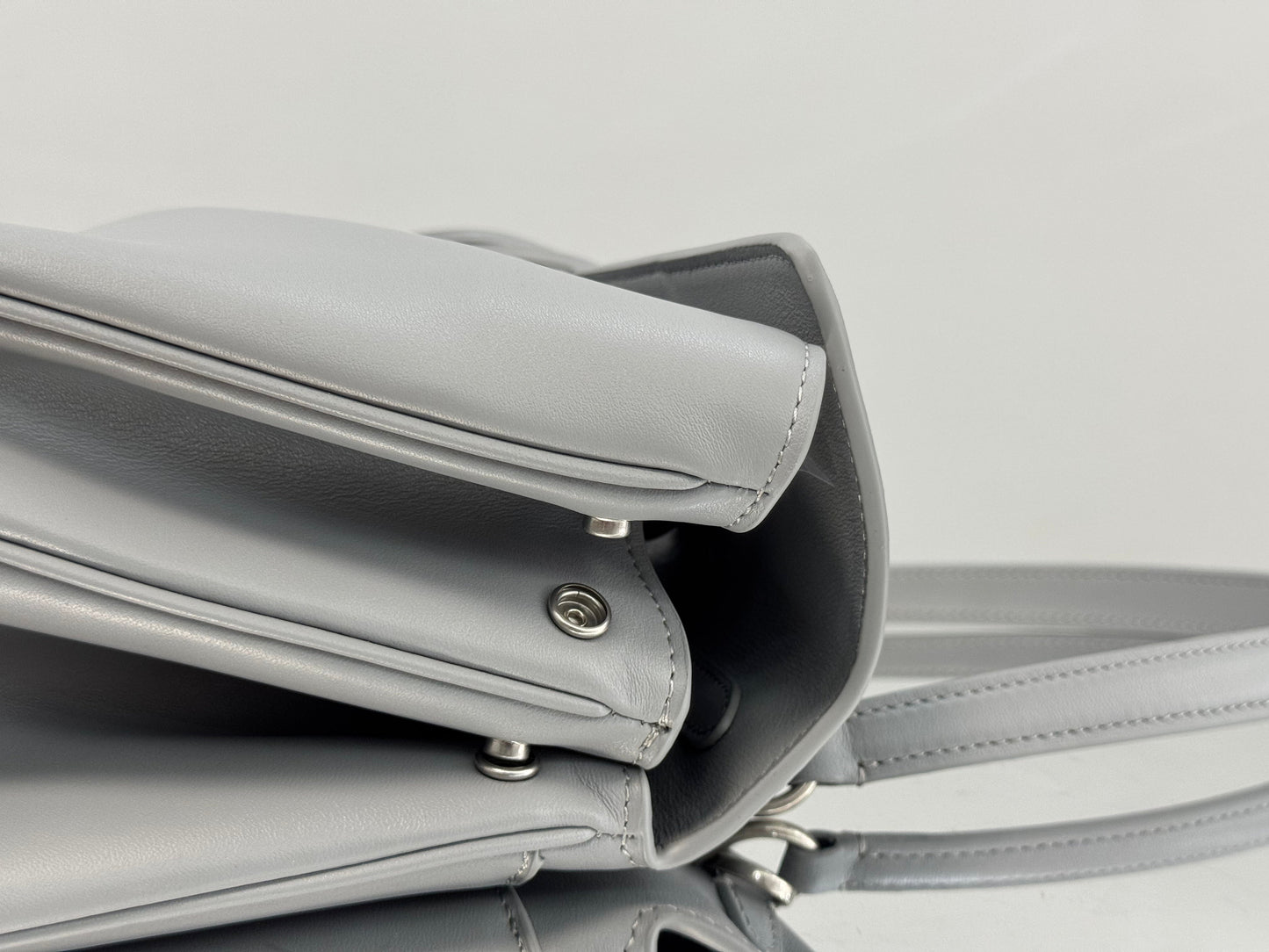 new-designer-premium-bags-nm24578