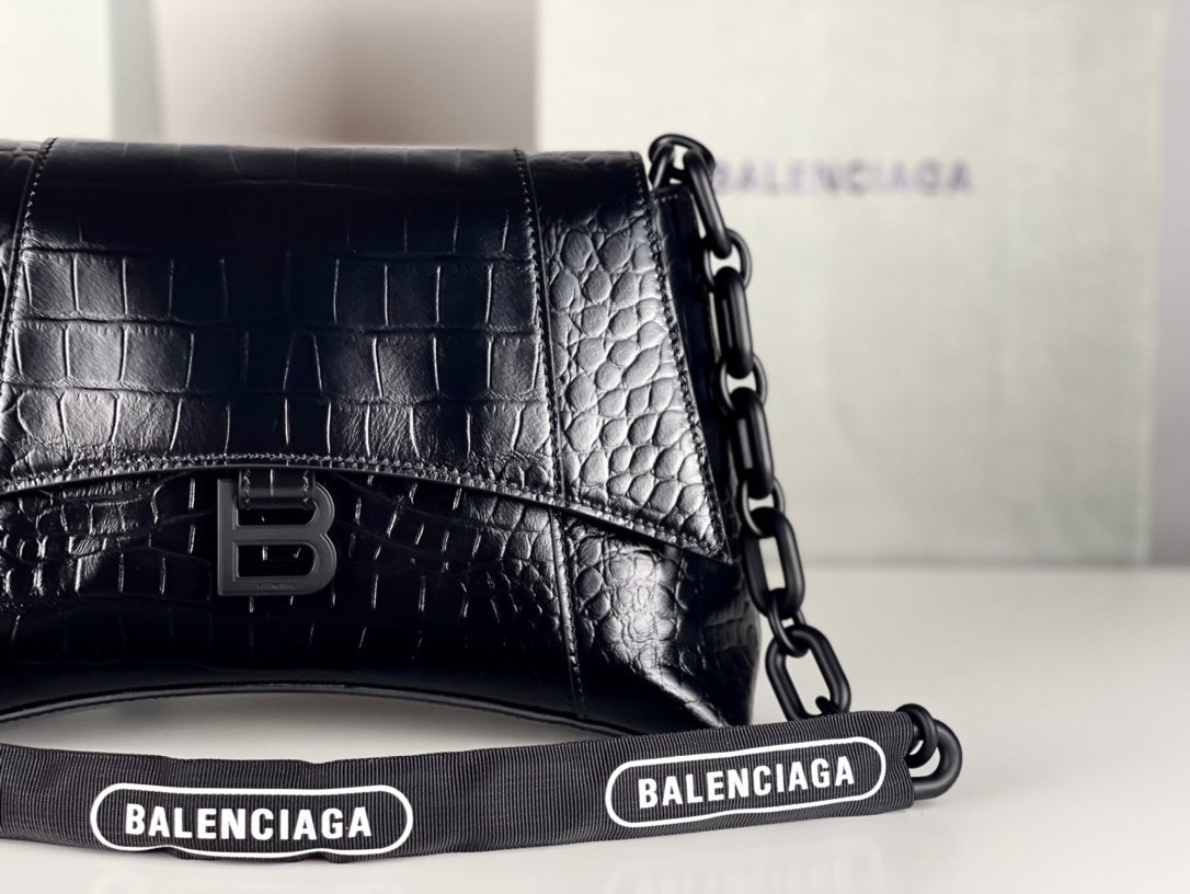 new-luxury-designer-bags-nm24187