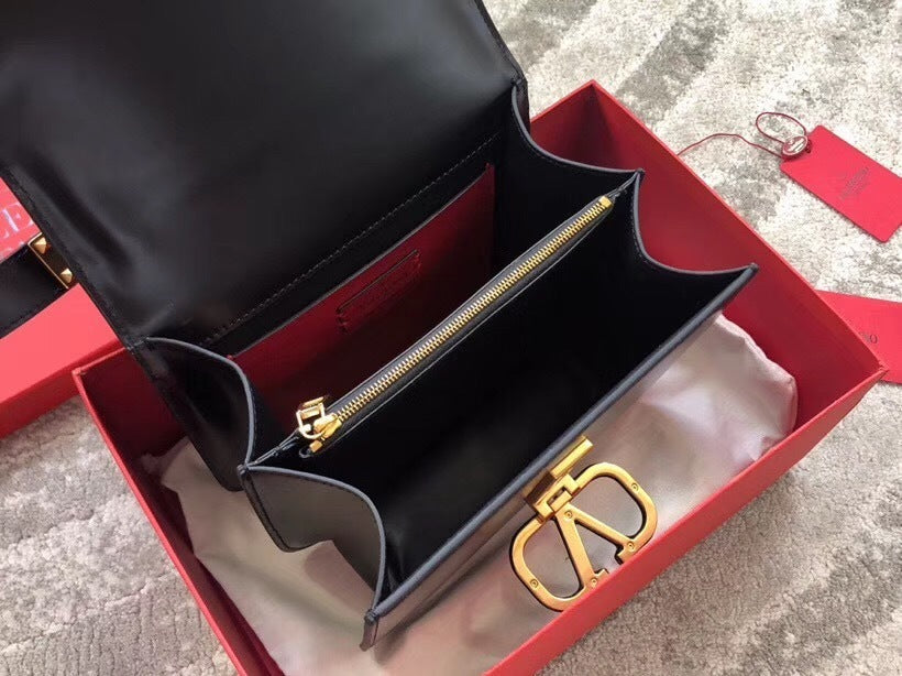 Dragons Bags - High-Quality Designer Products for You - AFFORDABLE LUXURY BAGS - 5579