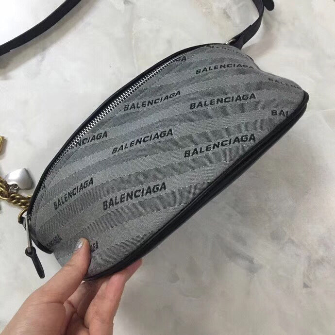 new-luxury-designer-bags-nm24457