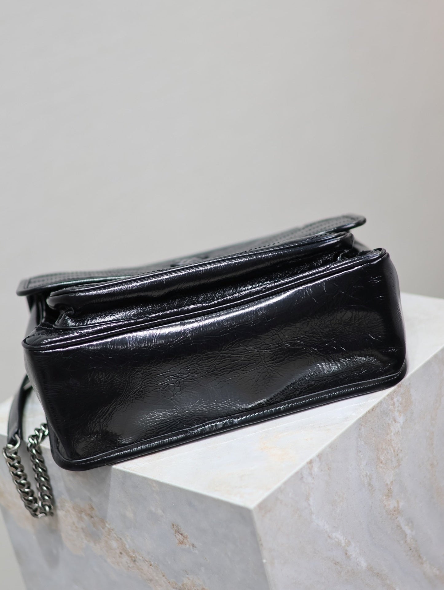 Dragons Bags - Best High-End Brands in One Place - AFFORDABLE LUXURY BAGS - 5977