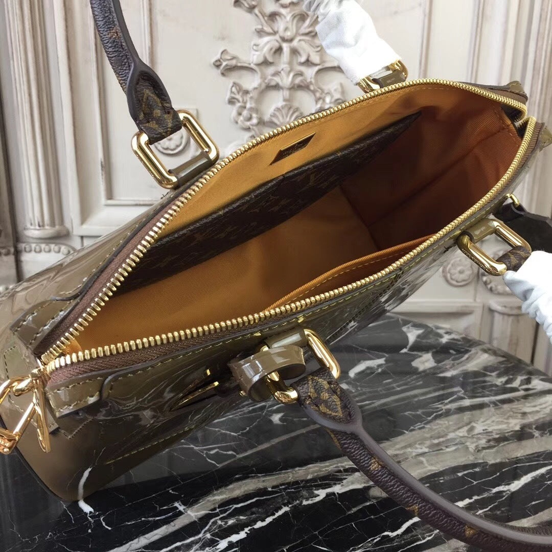 Dragons Bags - High-Quality Designer Products for You - AFFORDABLE LUXURY BAGS - 3567