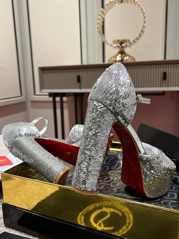 Dragons Bags - High-Quality Designer Products for You - AFFORDABLE LUXURY HEELS - 8235