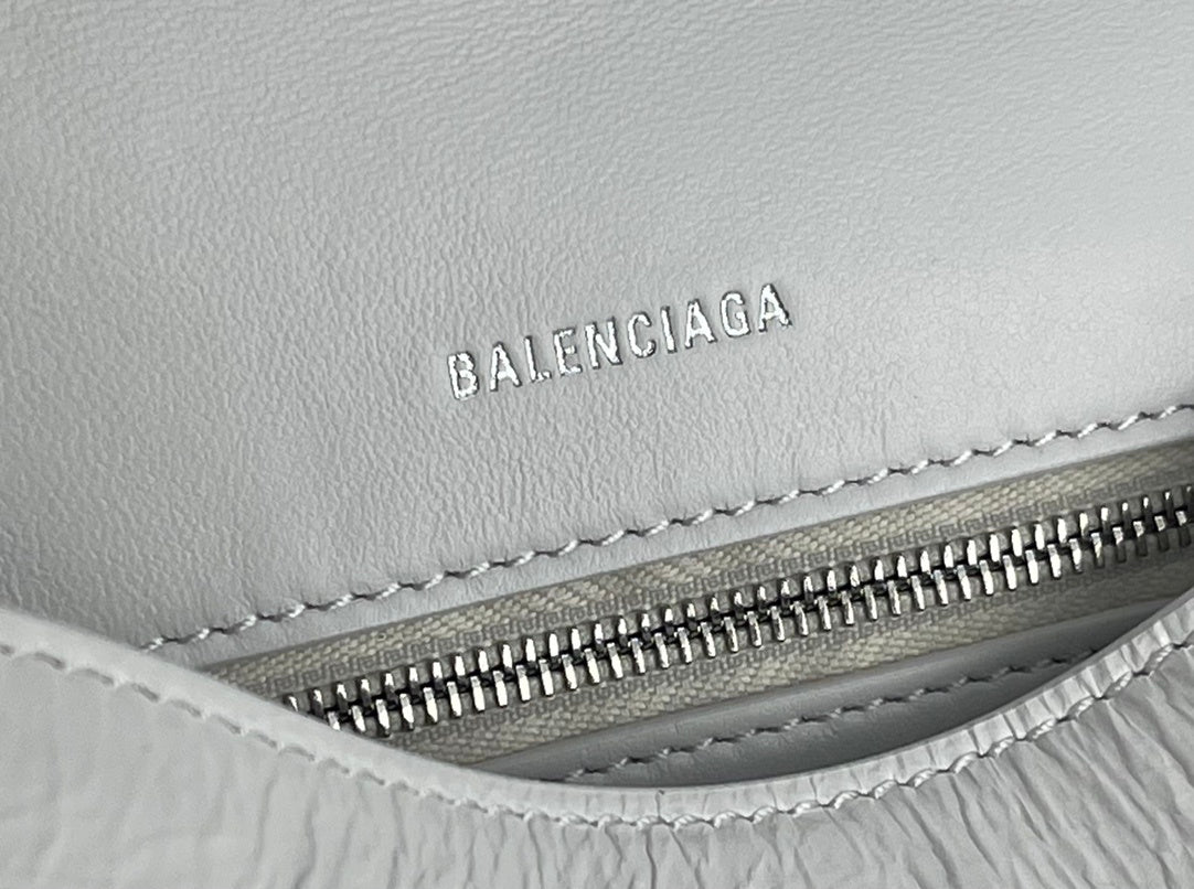 new-luxury-designer-bags-nm24182