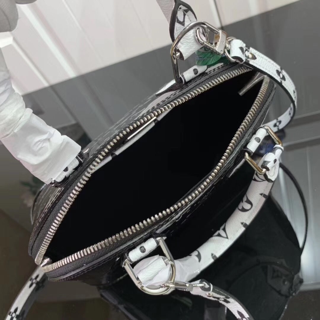 Dragons Bags - Best High-End Brands in One Place - AFFORDABLE LUXURY BAGS - 3857