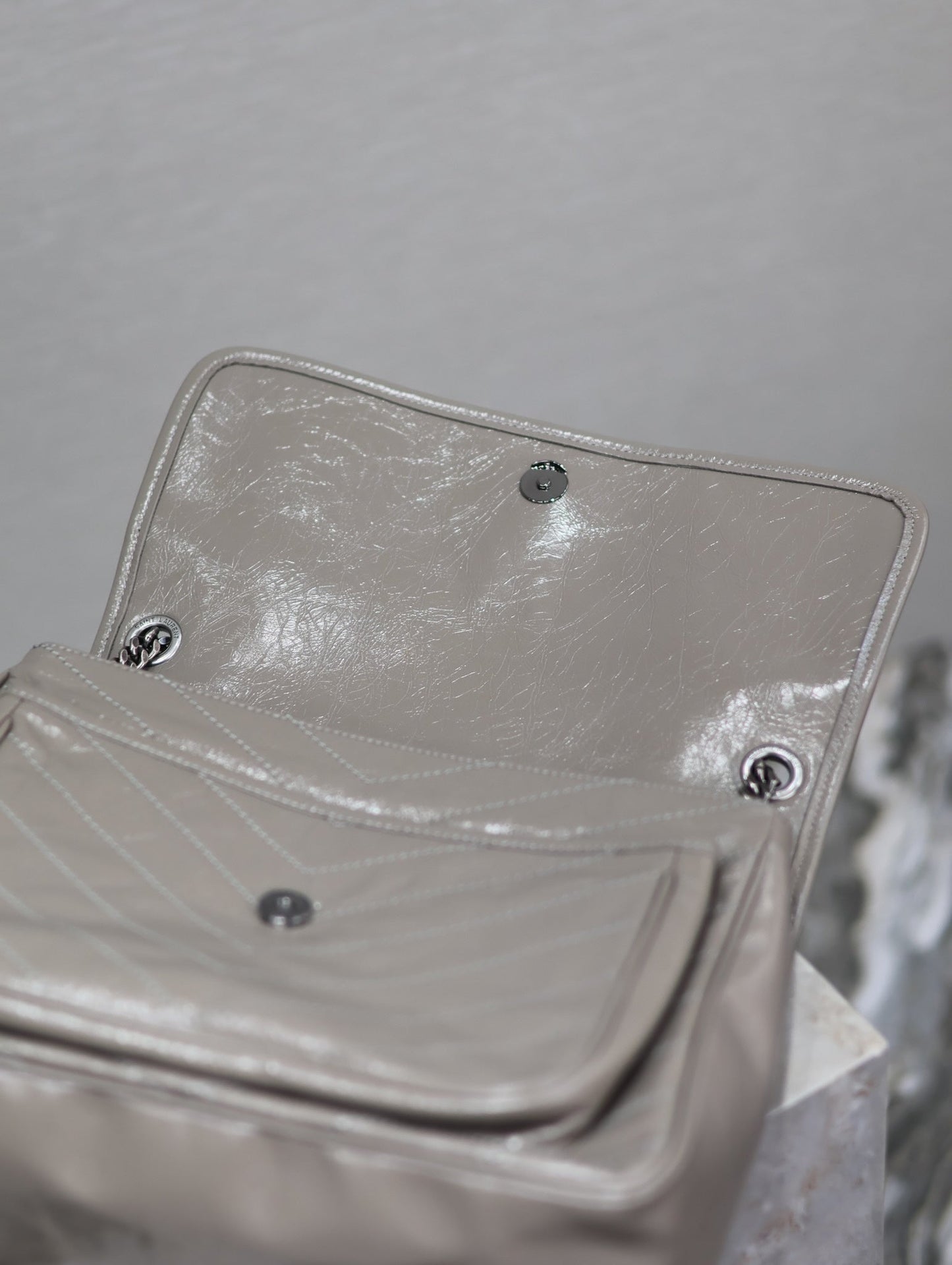 Dragons Bags - High-Quality Designer Products for You - AFFORDABLE LUXURY BAGS - 5987
