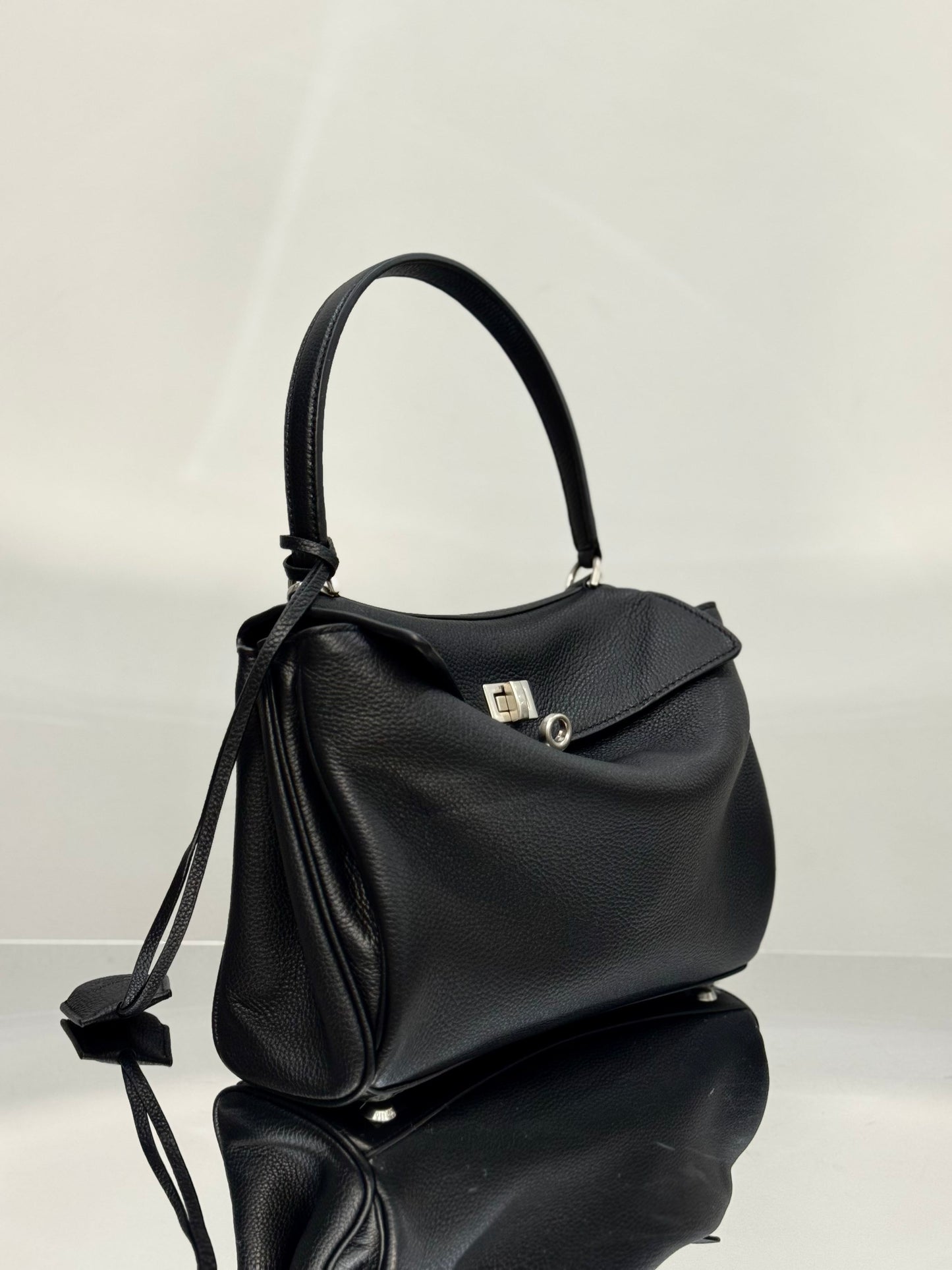 new-designer-premium-bags-nm25124