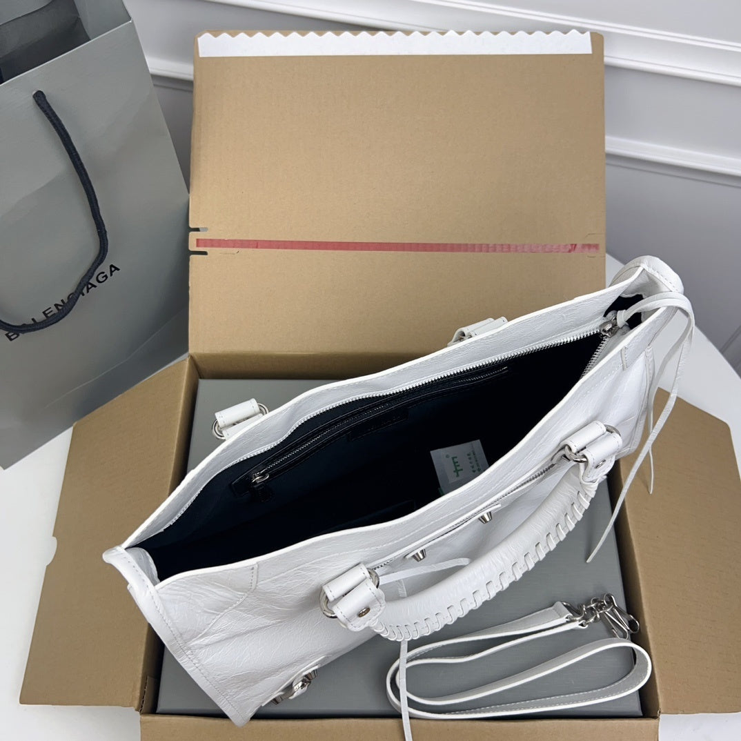new-designer-premium-bags-nm24014