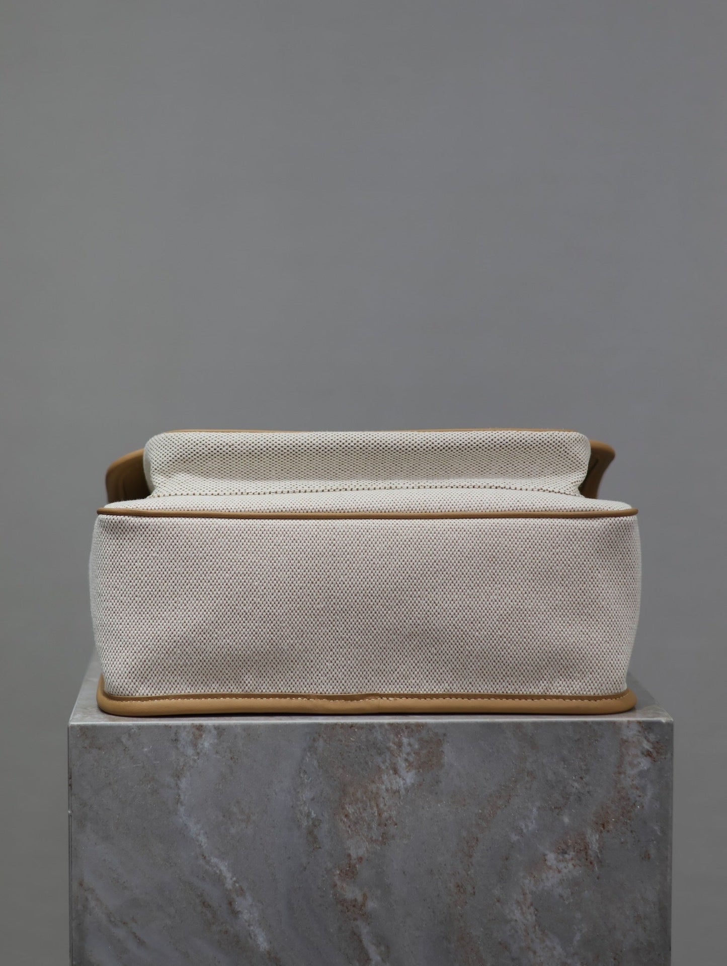 Dragons Bags - Premium Luxury Goods and Accessories - AFFORDABLE LUXURY BAGS - 6002