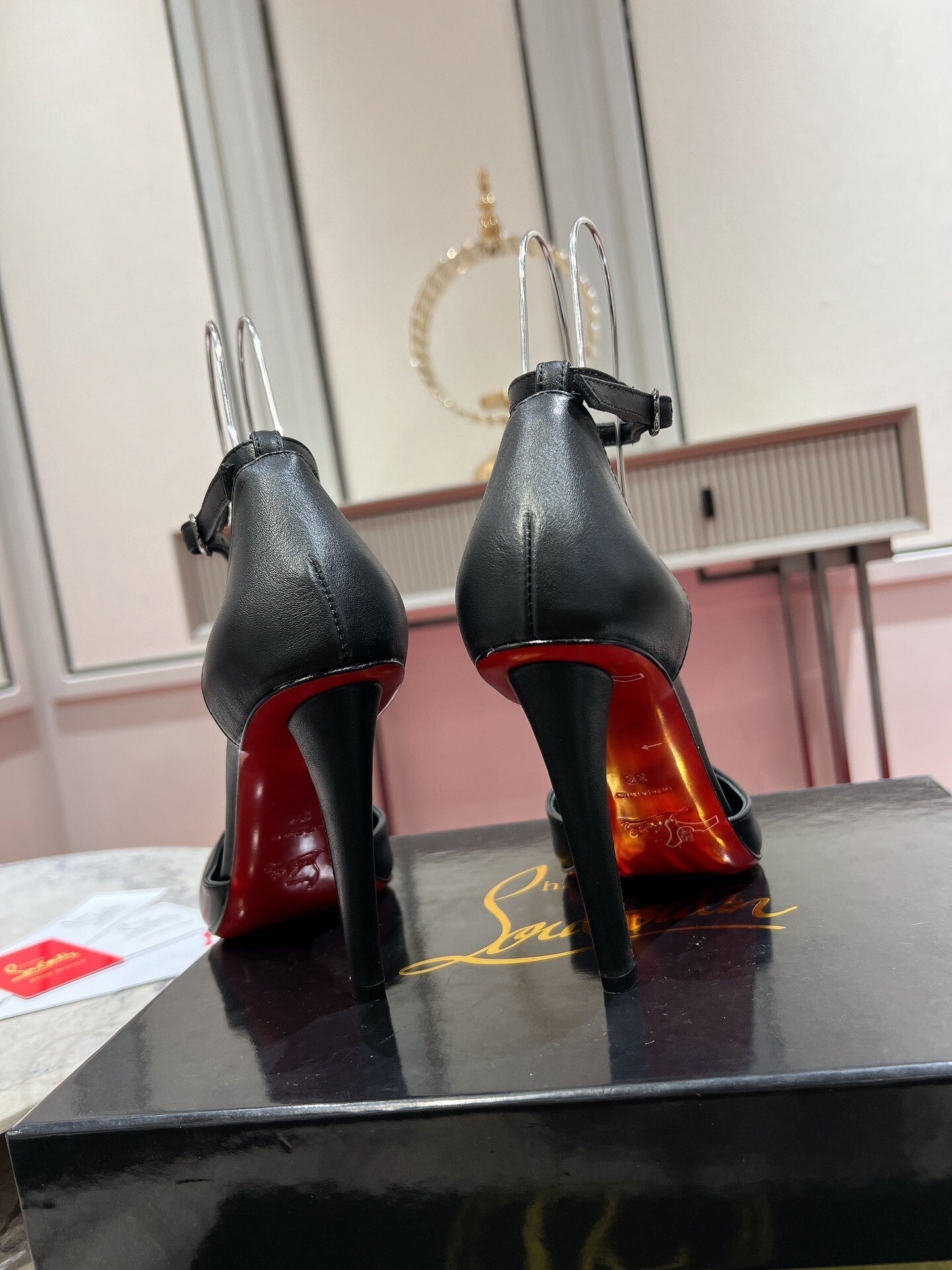 Dragons Bags - Premium Luxury Goods and Accessories - AFFORDABLE LUXURY HEELS - 8086