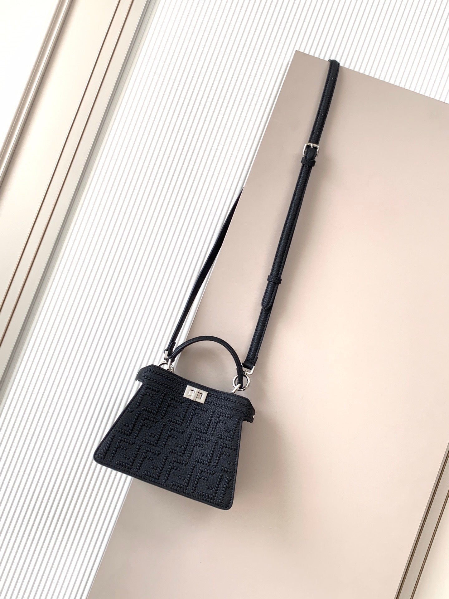 Dragons Bags - High-Quality Designer Products for You - AFFORDABLE LUXURY BAGS - 19178