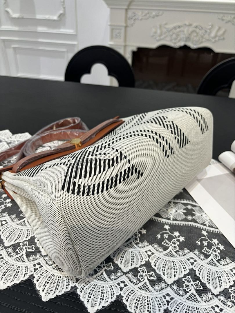 Dragons Bags - Best High-End Brands in One Place - AFFORDABLE LUXURY BAGS - 20556