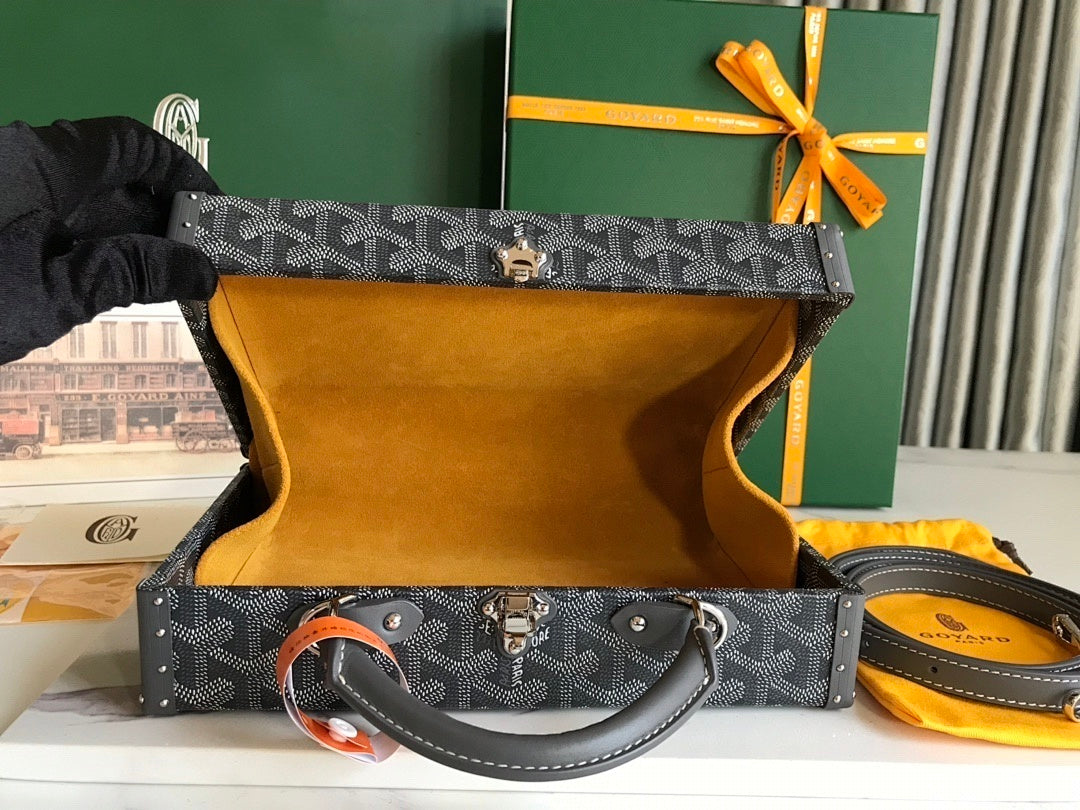 Dragons Bags - High-Quality Designer Products for You - AFFORDABLE LUXURY BAGS - 19686