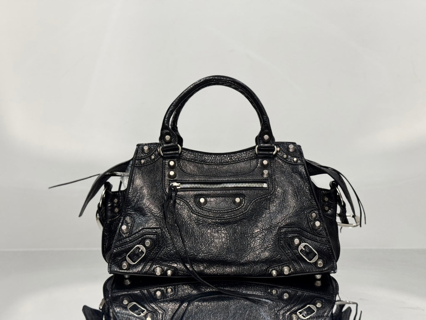 new-luxury-designer-bags-nm24411