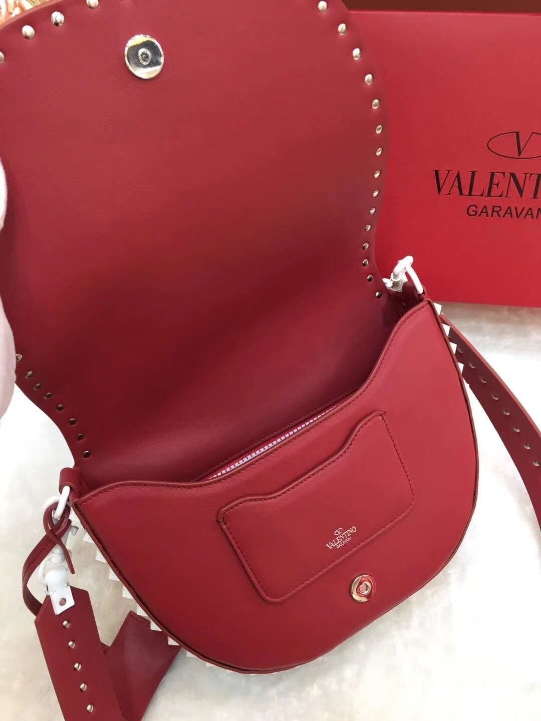 Dragons Bags - Best High-End Brands in One Place - AFFORDABLE LUXURY BAGS - 5565