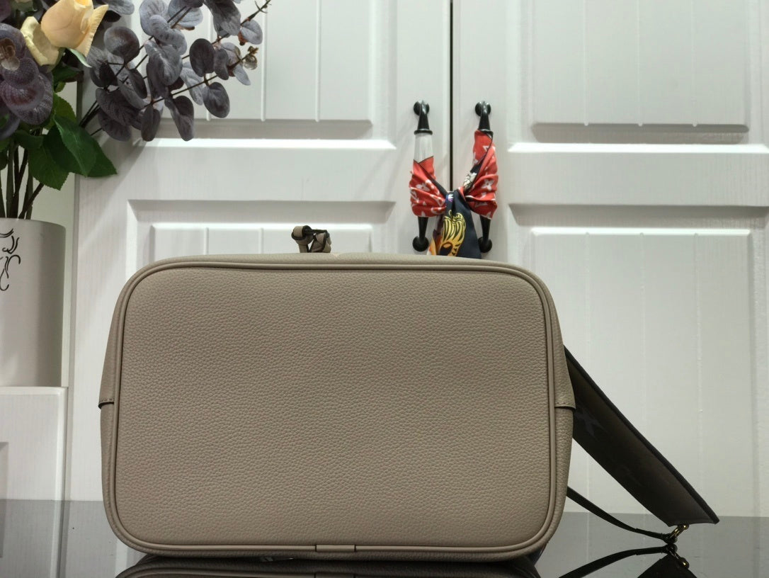 new-luxury-designer-bags-nm21961