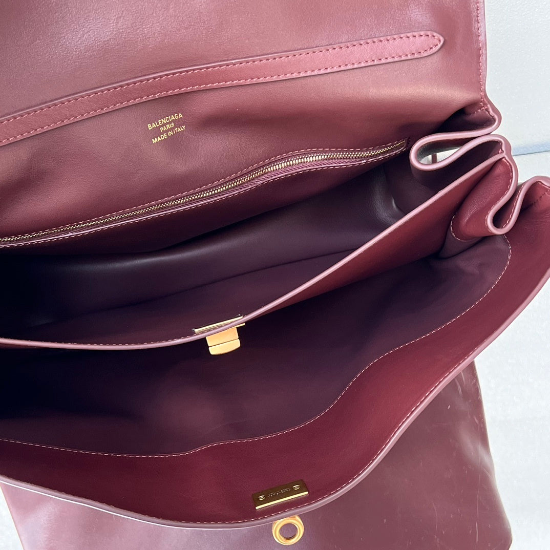 new-luxury-designer-bags-nm24557