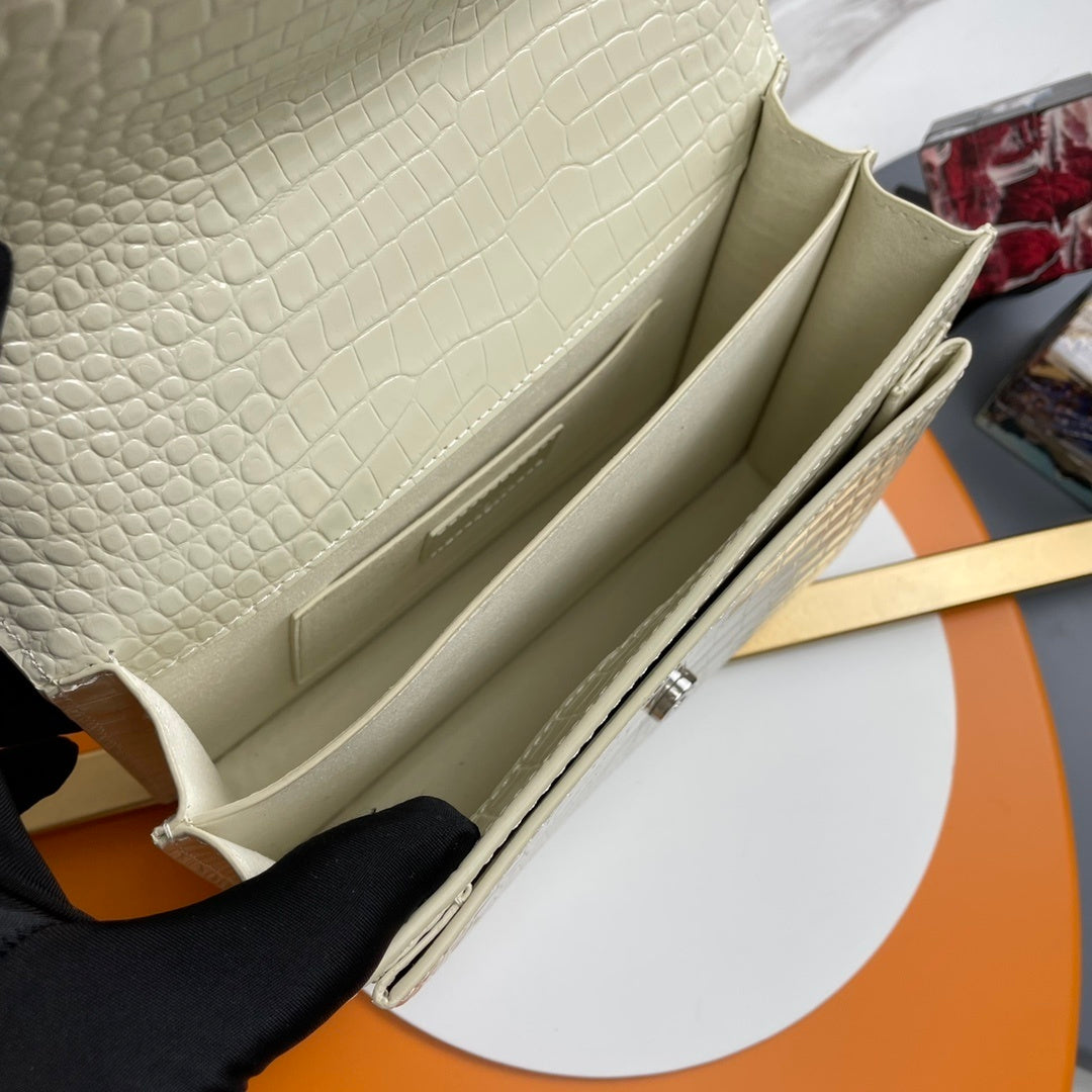 Dragons Bags - High-Quality Designer Products for You - AFFORDABLE LUXURY BAGS - 6039