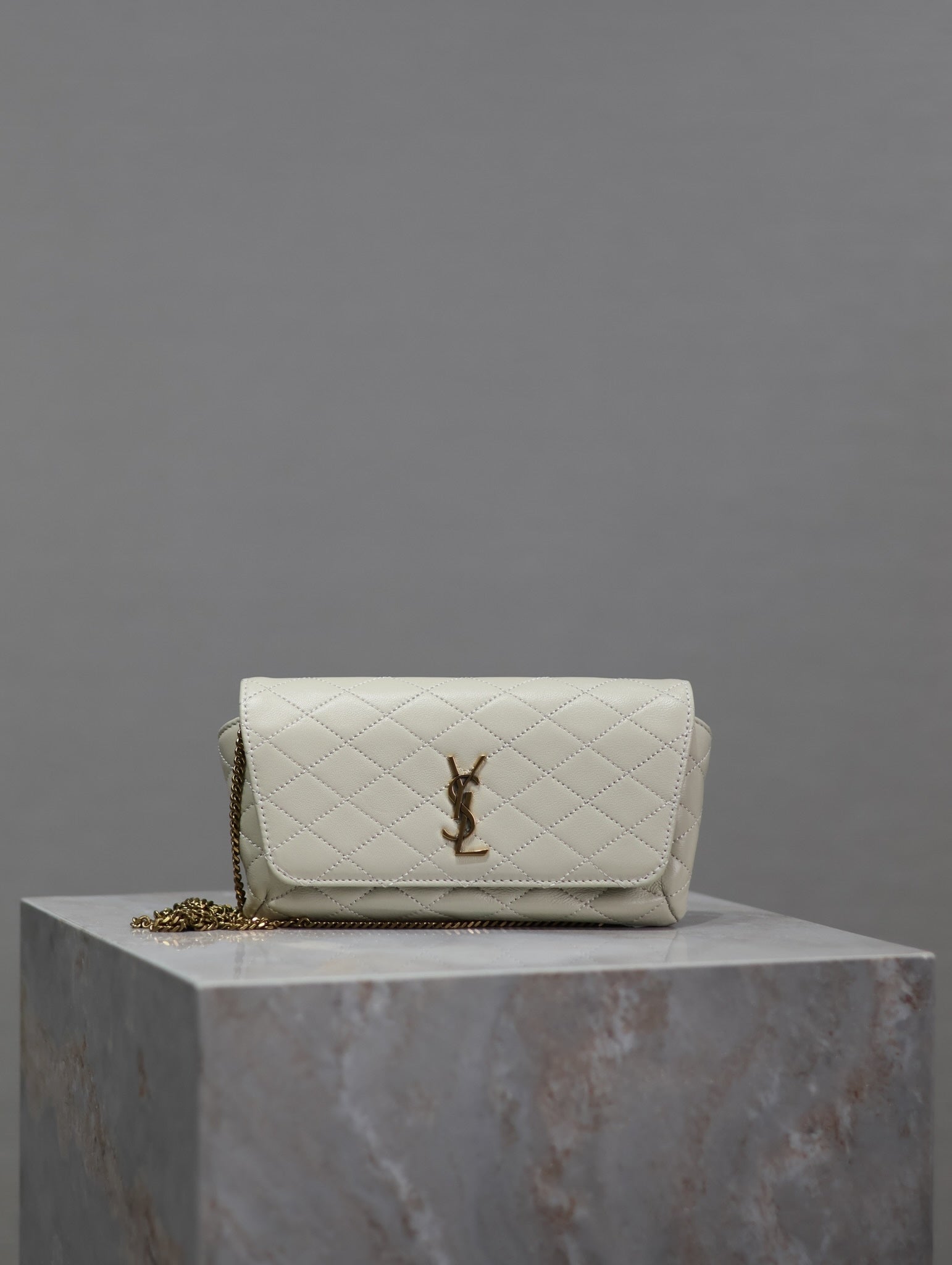 Dragons Bags - Best High-End Brands in One Place - AFFORDABLE LUXURY BAGS - 6009