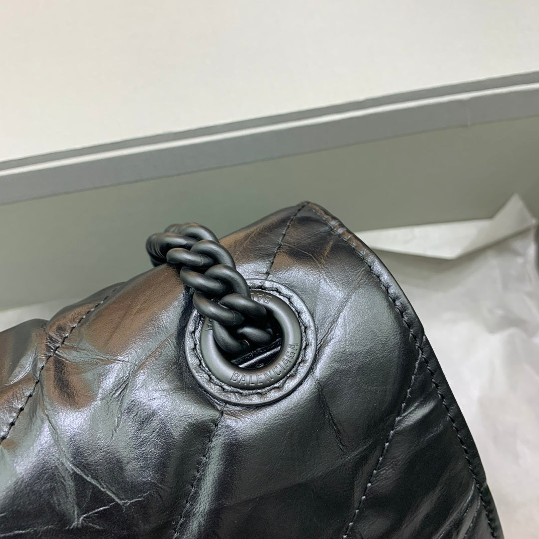 new-luxury-designer-bags-nm24335