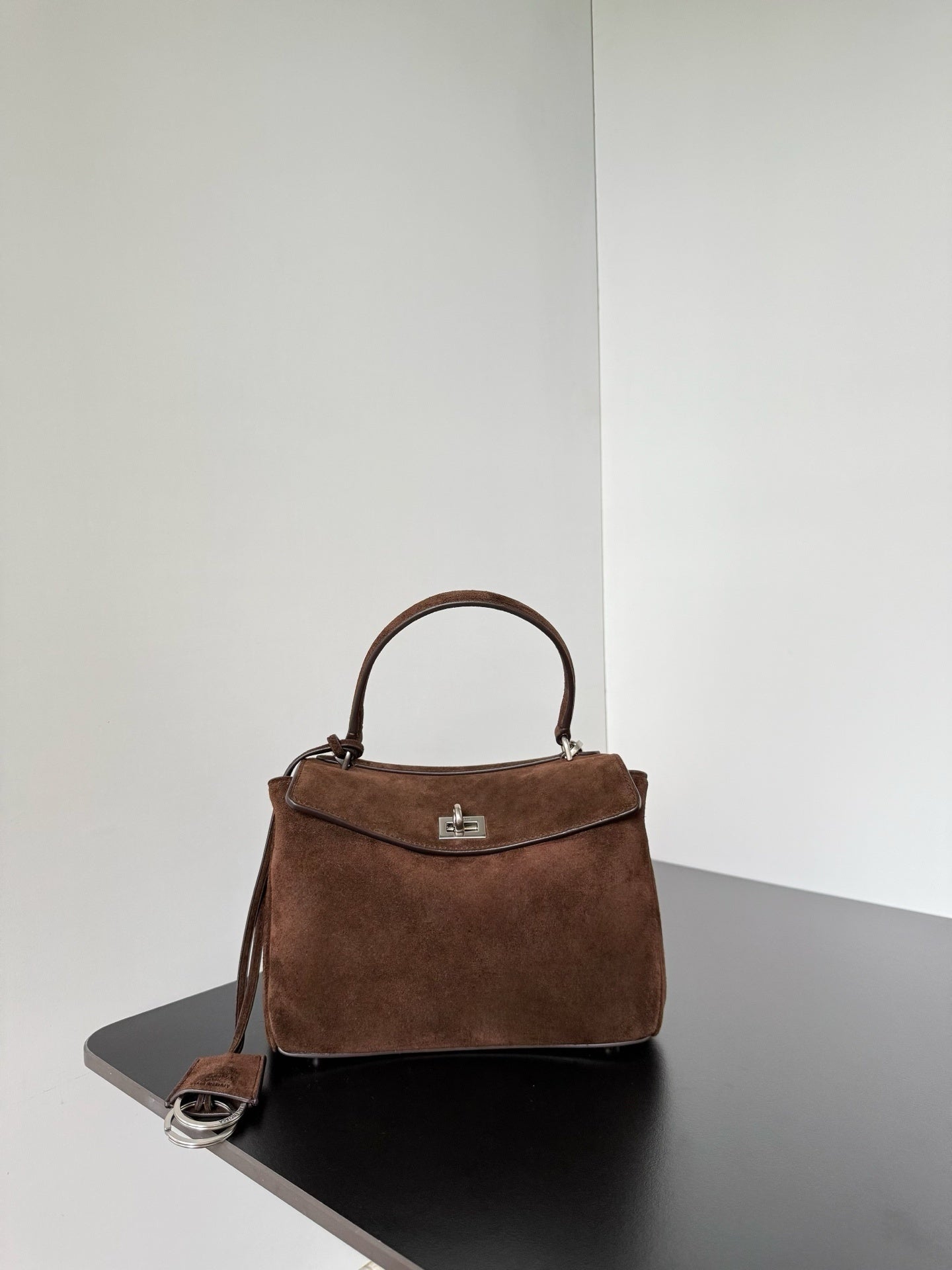 new-designer-premium-bags-nm24319
