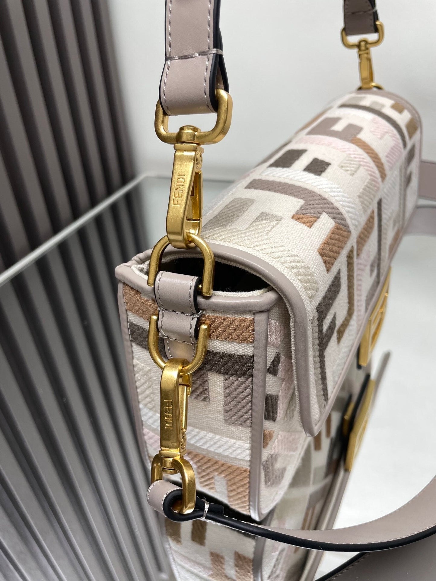 Dragons Bags - DESIGNER BAGS FOR WOMEN - AFFORDABLE LUXURY BAGS - 19207