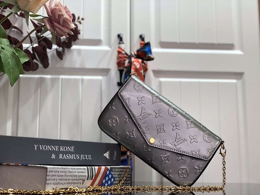 Dragons Bags - High-Quality Designer Products for You - AFFORDABLE LUXURY BAGS - 4247