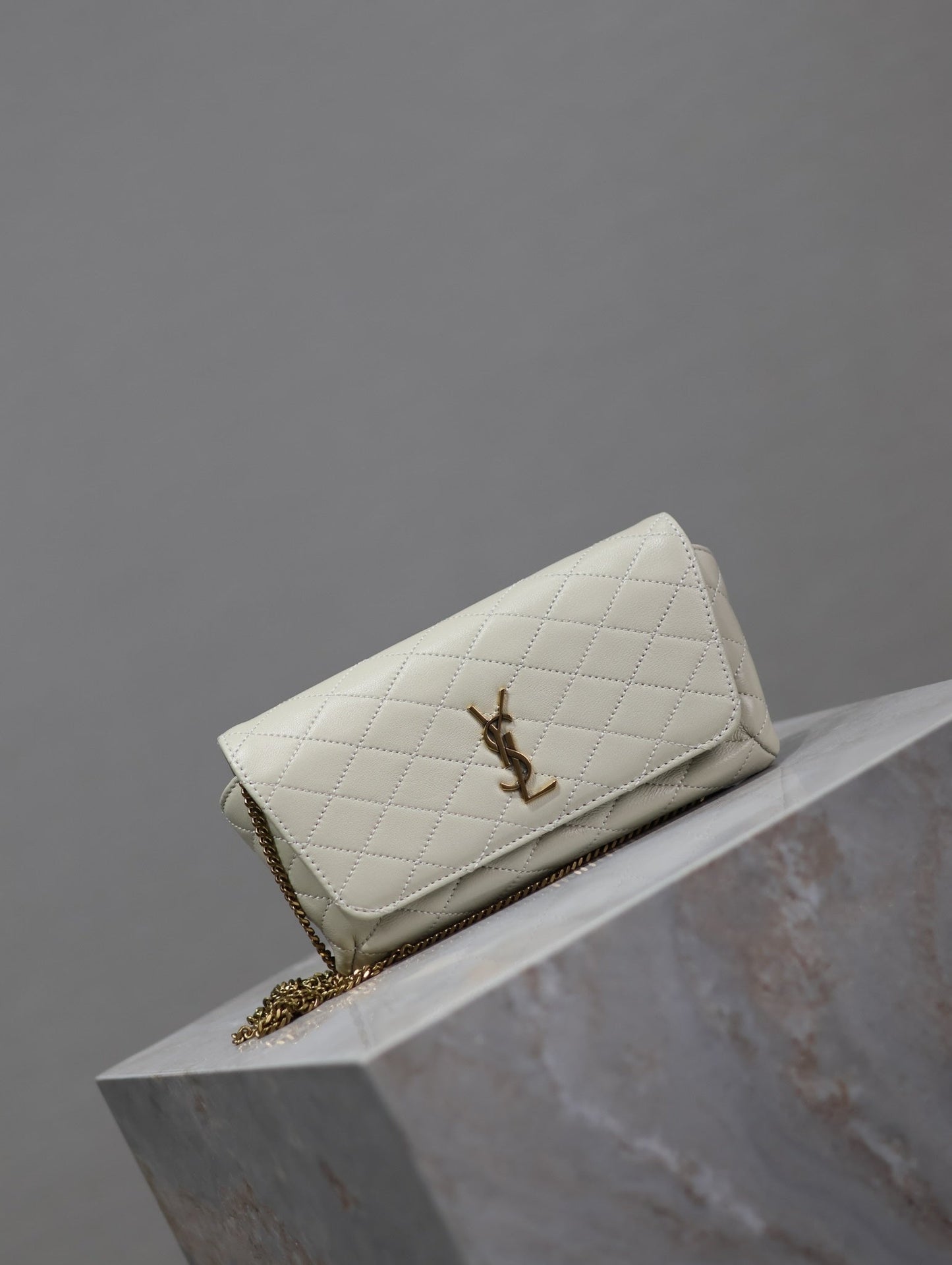 Dragons Bags - Best High-End Brands in One Place - AFFORDABLE LUXURY BAGS - 6009