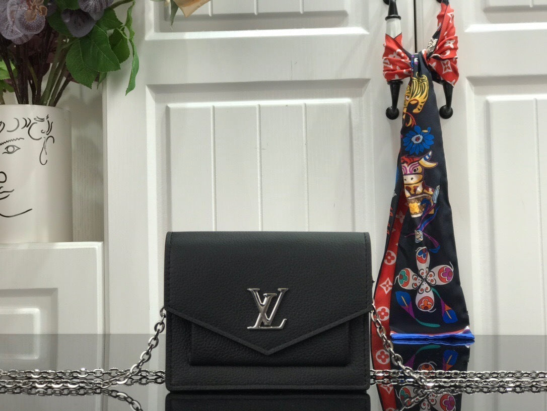 Dragons Bags - DESIGNER BAGS FOR WOMEN - AFFORDABLE LUXURY BAGS - 3500