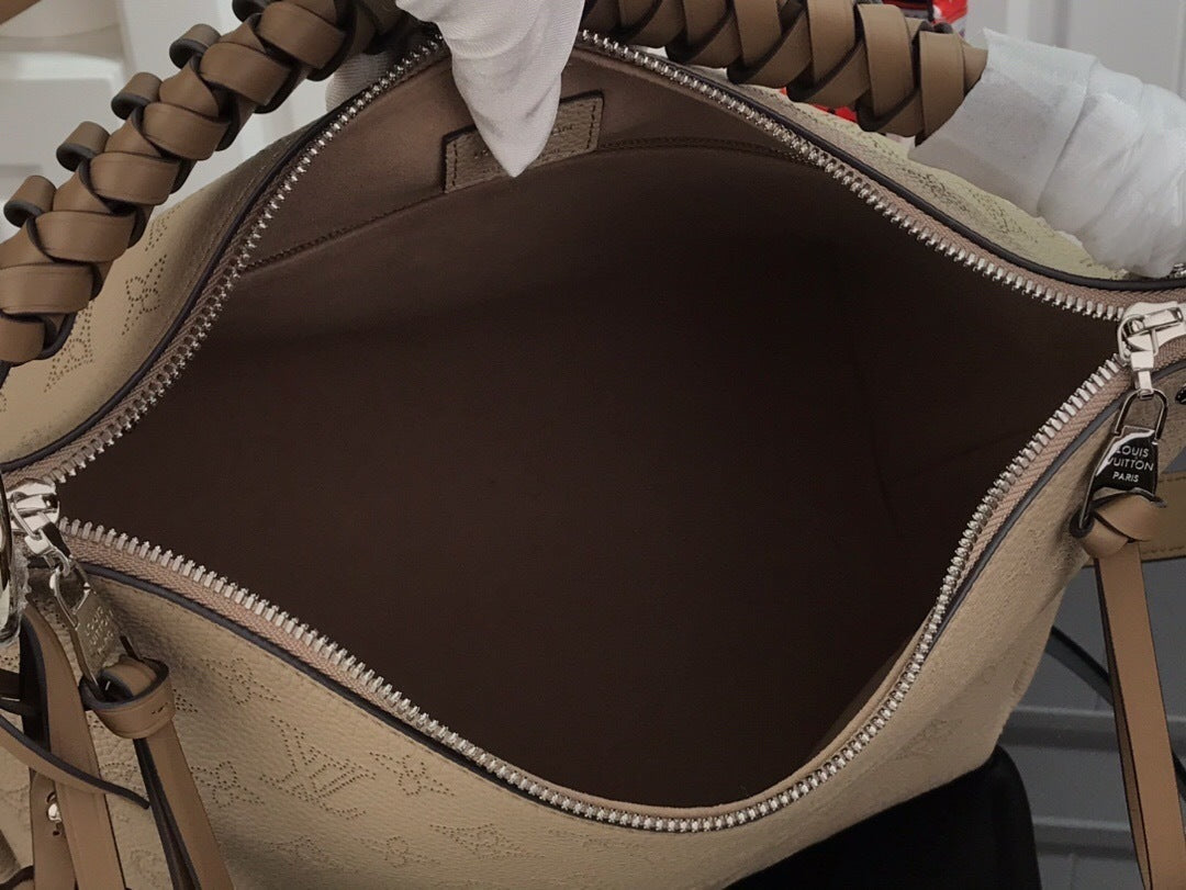 new-luxury-designer-bags-nm22058