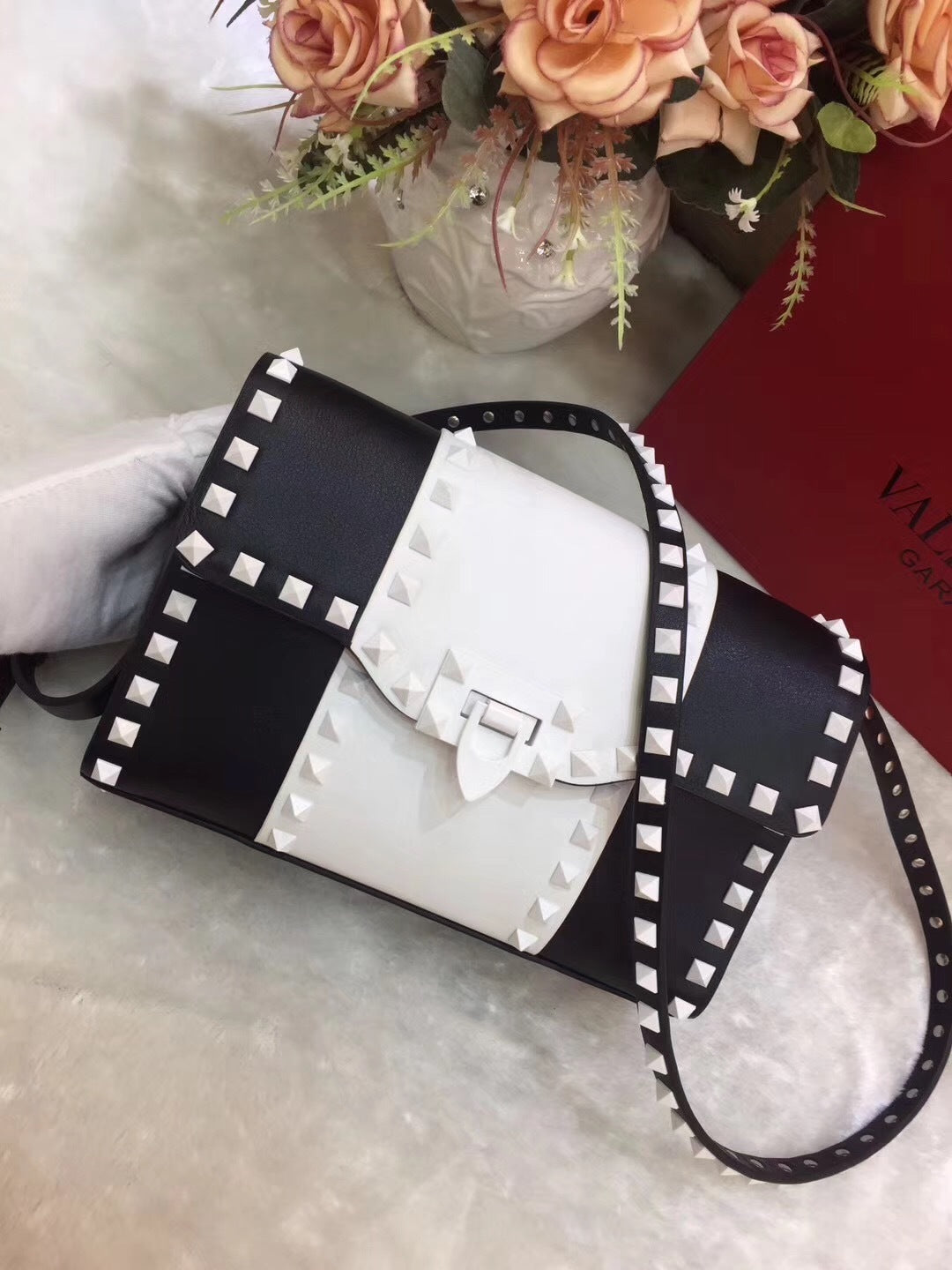 Dragons Bags - Premium Luxury Goods and Accessories - AFFORDABLE LUXURY BAGS - 5558