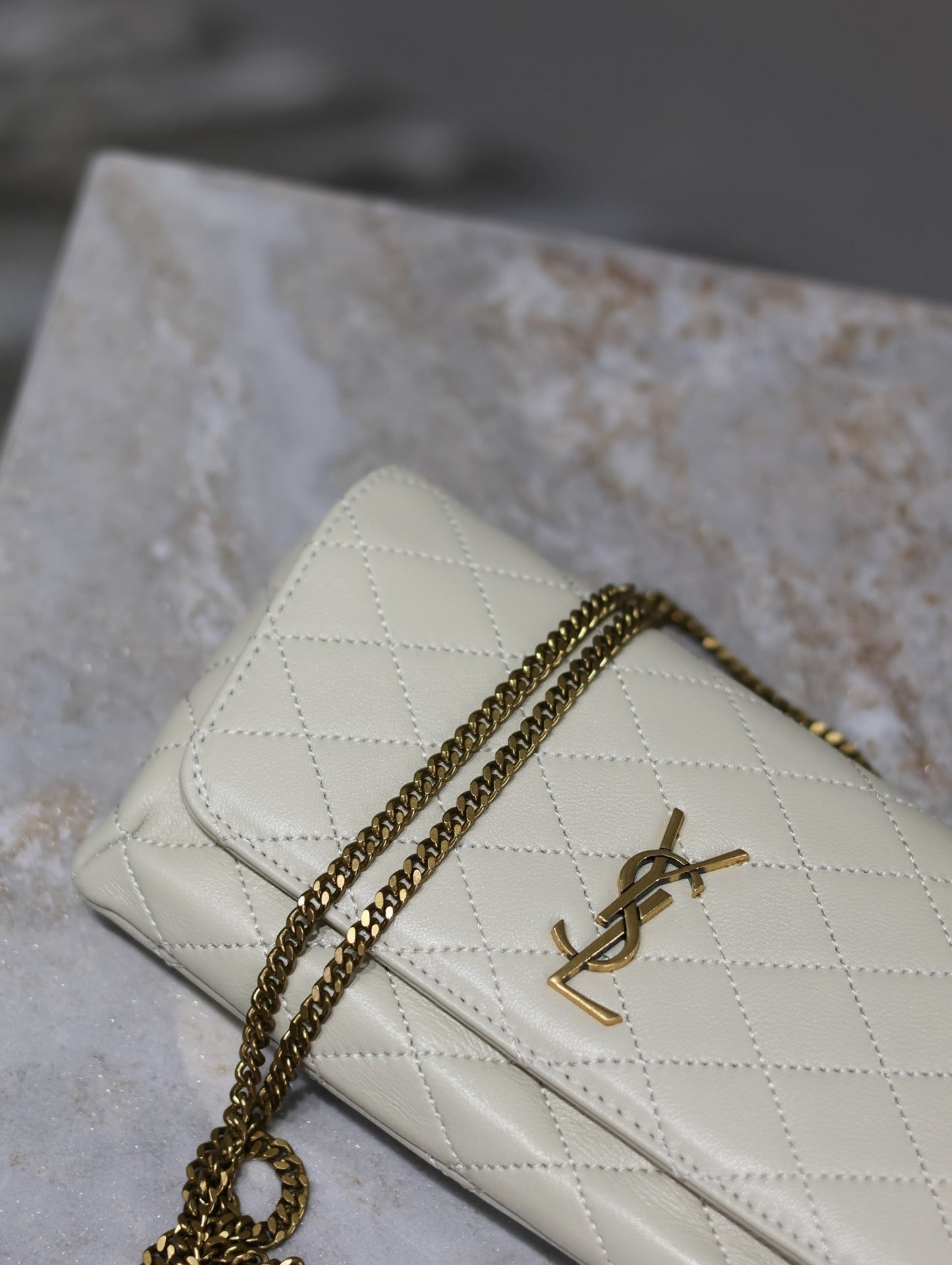 Dragons Bags - Best High-End Brands in One Place - AFFORDABLE LUXURY BAGS - 6009