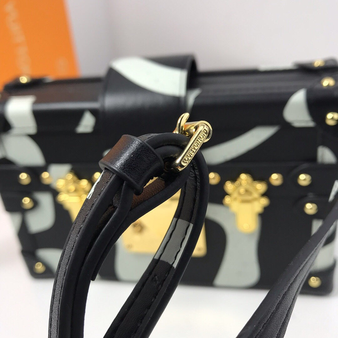 Dragons Bags - Premium Luxury Goods and Accessories - AFFORDABLE LUXURY BAGS - 3774