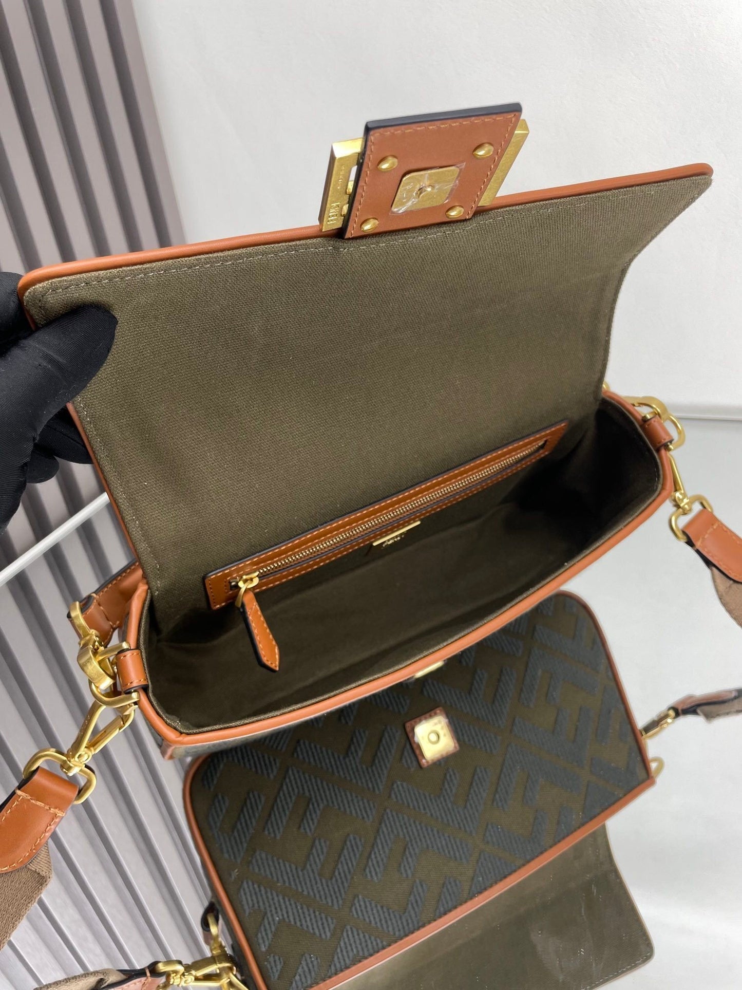 Dragons Bags - Premium Luxury Goods and Accessories - AFFORDABLE LUXURY BAGS - 19273