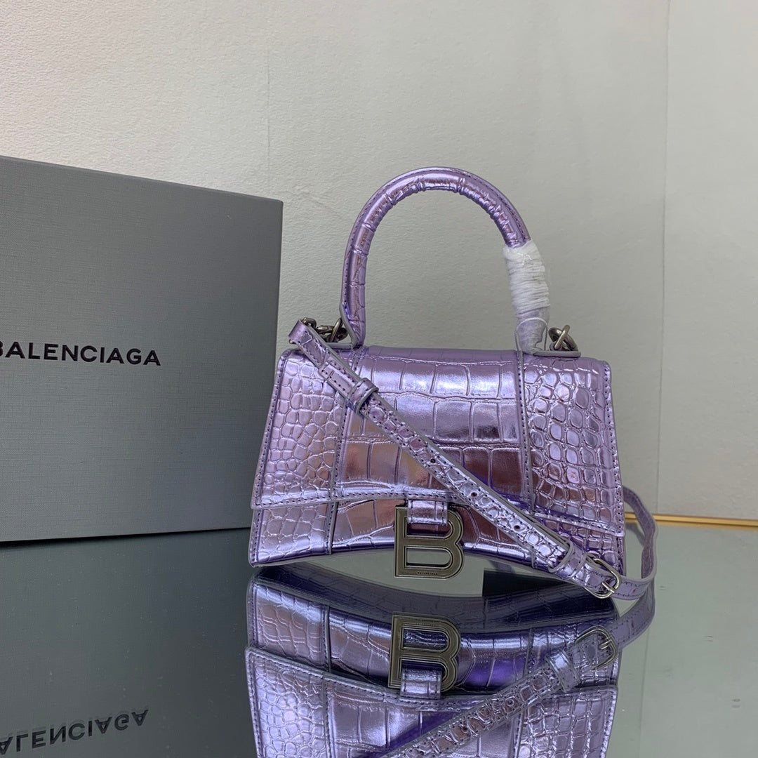 new-luxury-designer-bags-nm24069