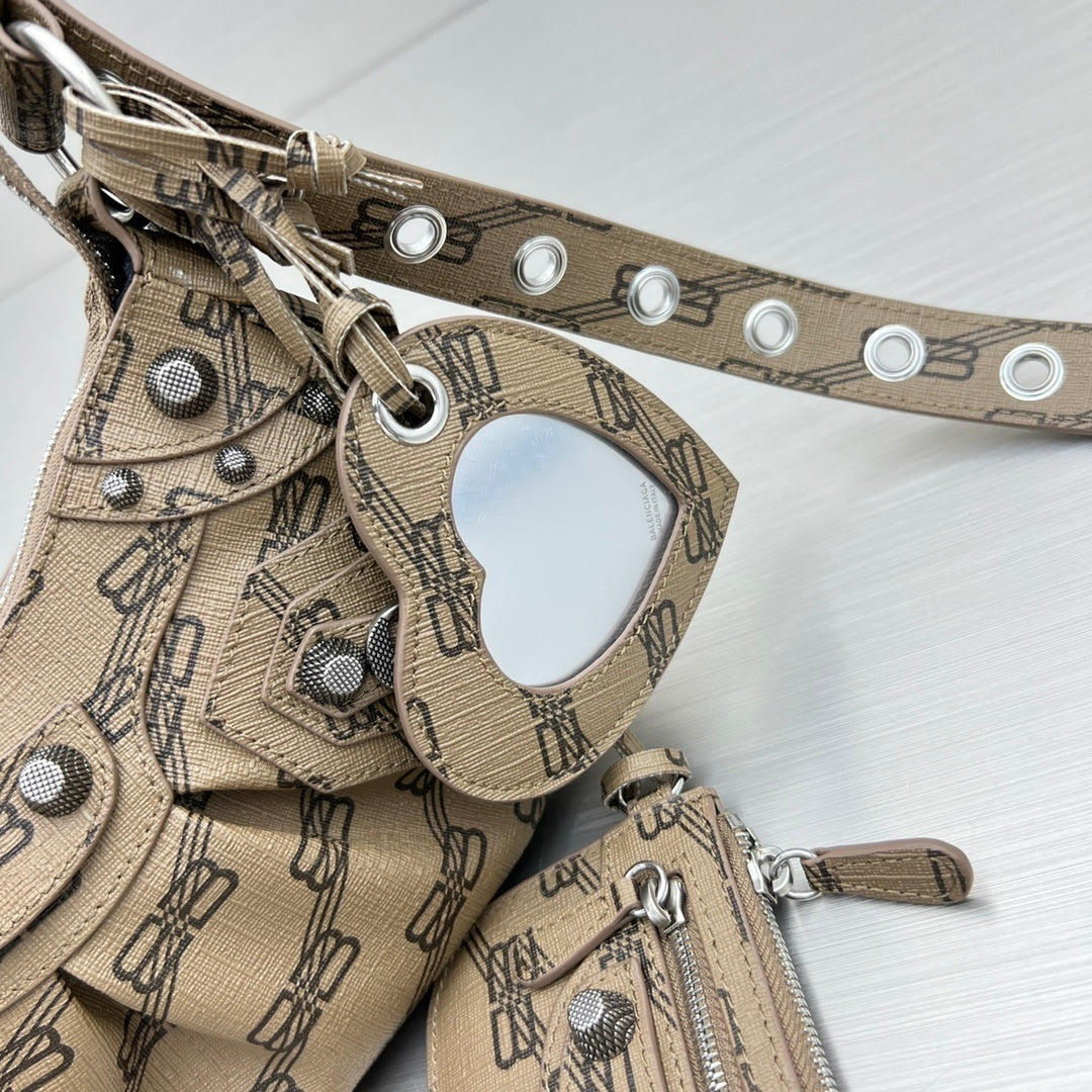 new-designer-premium-bags-nm24202