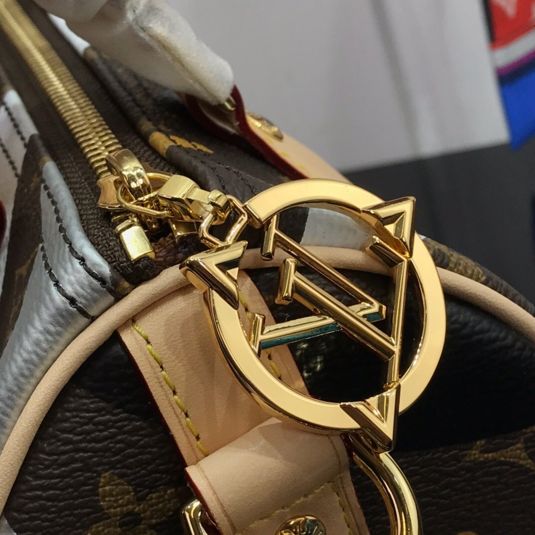 new-luxury-designer-bags-nm22010
