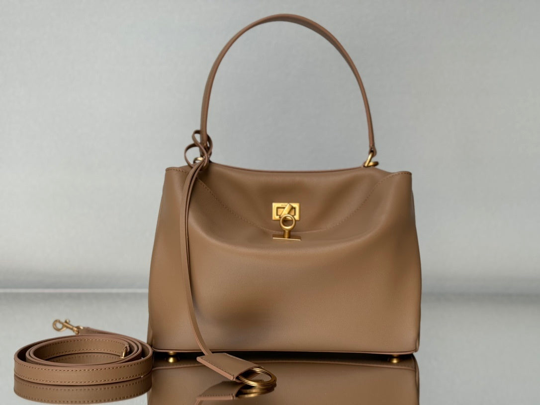 new-luxury-designer-bags-nm25095